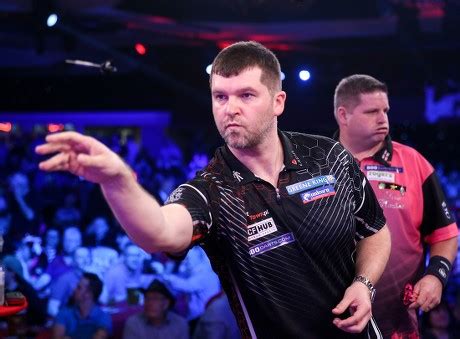 2019 BDO World Darts Championship .